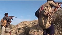 Yemen’deki Husilerin medya kolu Ensarullah Medya Ofisi’nin yayımladığı tarih belirtilmemiş videodan alınan görüntüde Husi savaşçıların görüldüğü bildirildi.