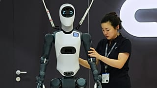 Deutschlands Zukunft bei humanoiden Robotern liegt möglicherweise im Detail - denn Gelenke und Motoren für Kleinstteile, darin sind deutsche Automobilzulieferer Spitzenklasse.