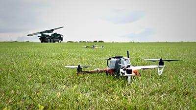 Эстония продемонстрировала системы военных беспилотников на показе недалеко от Таллина