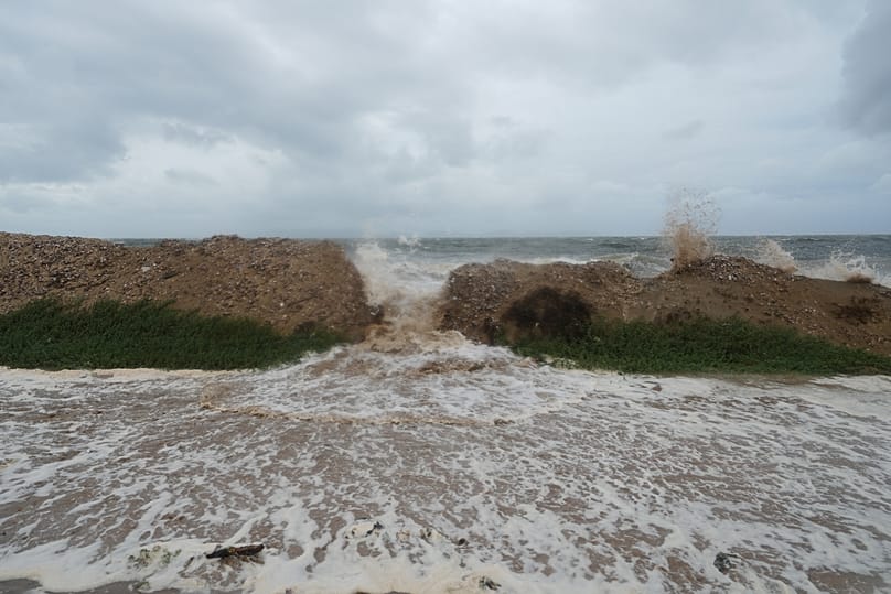 Water surges on the coast brought by Hurricane Polo in Puerto San Carlos, 28 September, 2026