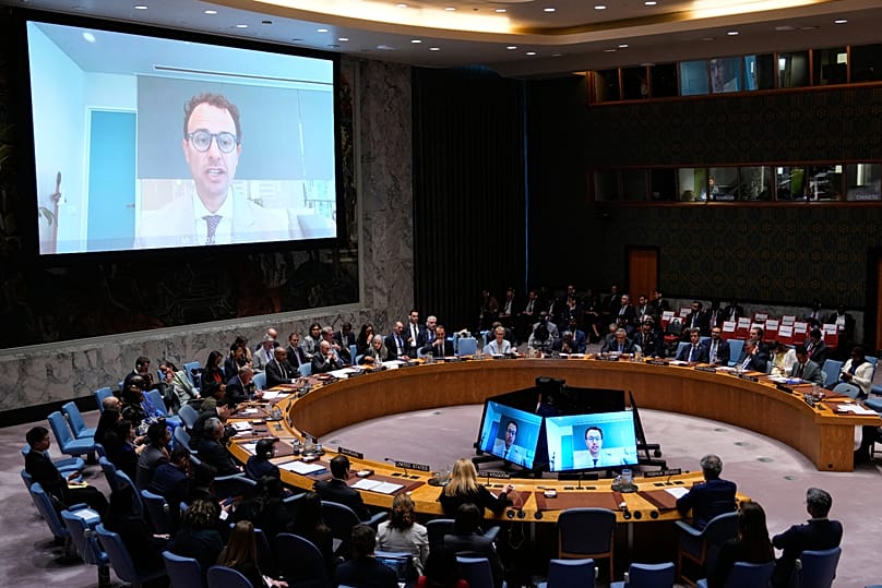 ARQUIVO. Presidente-executivo da Anthropic, Dario Amodei, fala remotamente durante uma reunião do Conselho de Segurança da ONU sobre IA, 23 set. 2026