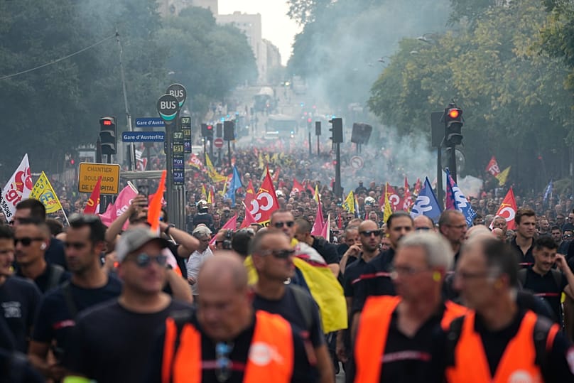 Les syndicats protestent contre la publication par le gouvernement du projet de budget 2027