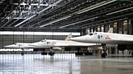 Стратегический бомбардировщик Ту-160М на заводе в Казани