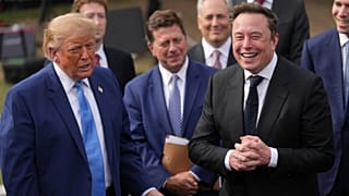 FILE - President Donald Trump and Elon Musk speaks to reporters at the White House on Sept. 29, 2026, after meeting with top executives of AI firms (AP Photo/Jacquelyn Martin)