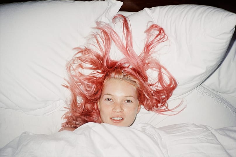 Juergen Teller, 'Young Pink Kate', Londres, 1998. 