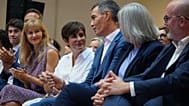 La ministra de Vivienda, Isabel Rodríguez, en un acto del portal Casa 47 junto al presidente del Gobierno, Pedro Sánchez