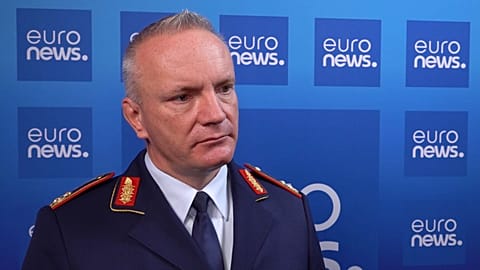 Генерал-майор, доктор Фолькер Пётцш с марта 2026 года занимает должность начальника штаба Командования кибер- и информационного пространства Бундесвера.