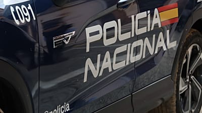 Foto de um carro da polícia.