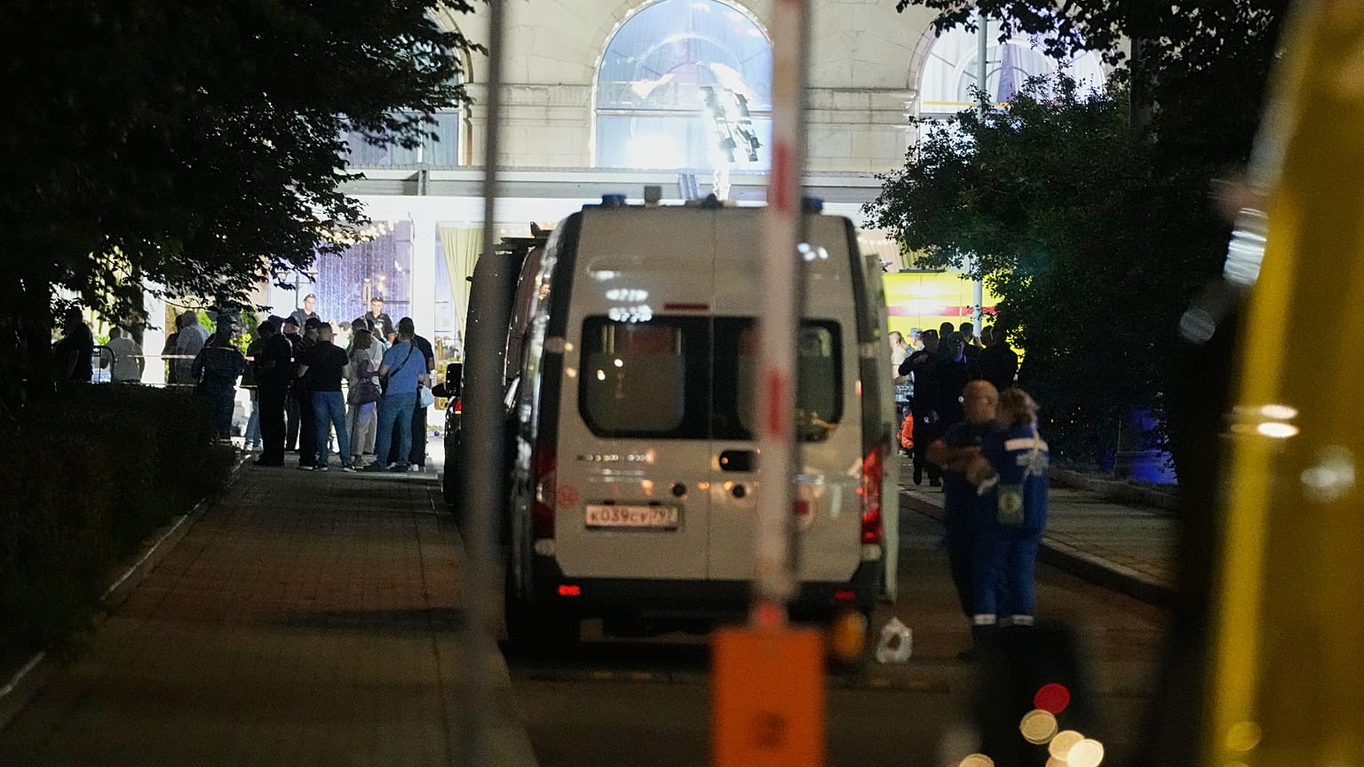 Una ambulancia.