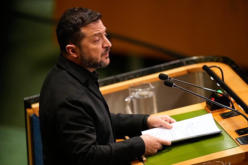 Il presidente ucraino Volodymyr Zelenskyy interviene durante l'81ª sessione dell'Assemblea generale delle Nazioni Unite, al quartier generale dell'Onu, 23 settembre 2026