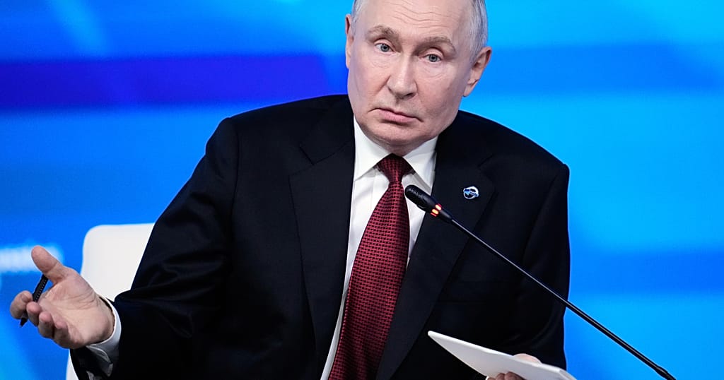 Russia: Putin does not rule out nuclear weapons to protect Kaliningrad