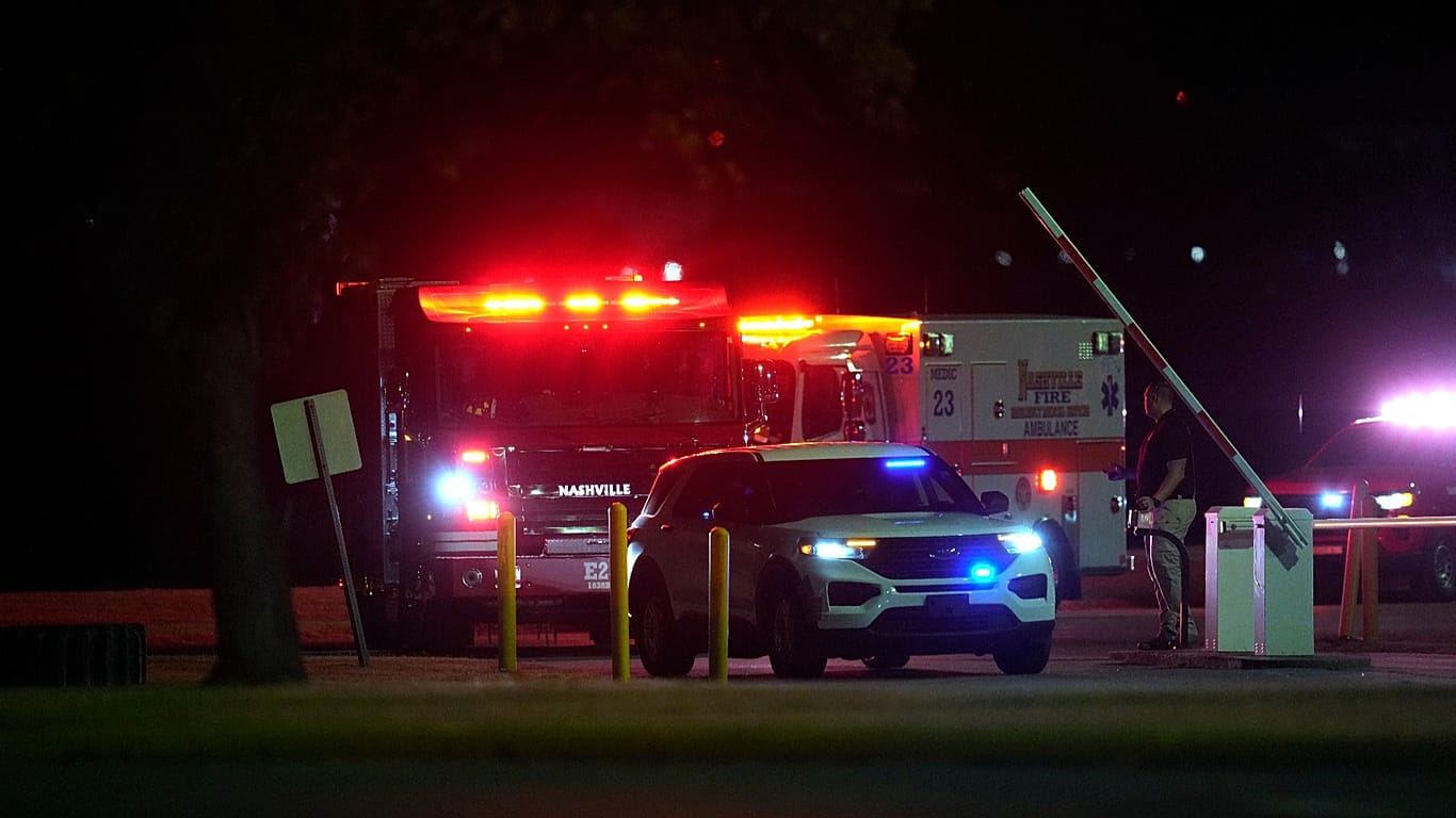 Emergency vehicles arrive at Riverbend Maximum Security Institution in Nashville, 30 September, 2026