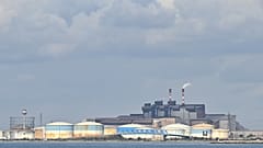 File - View of the oil refinery of Fos-Lavera near Marseille, southern France, Wednesday, 11 March 2026. 