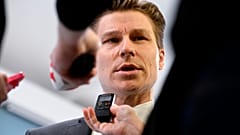 Finnish Defence Minister Antti Hakkanen survived confidence vote after Israel visit.