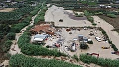 Πλημμύρες στην Κρήτη από την υπερχείλιση του ποταμού Δρακουλιάρη κοντά στο Ηράκλειο