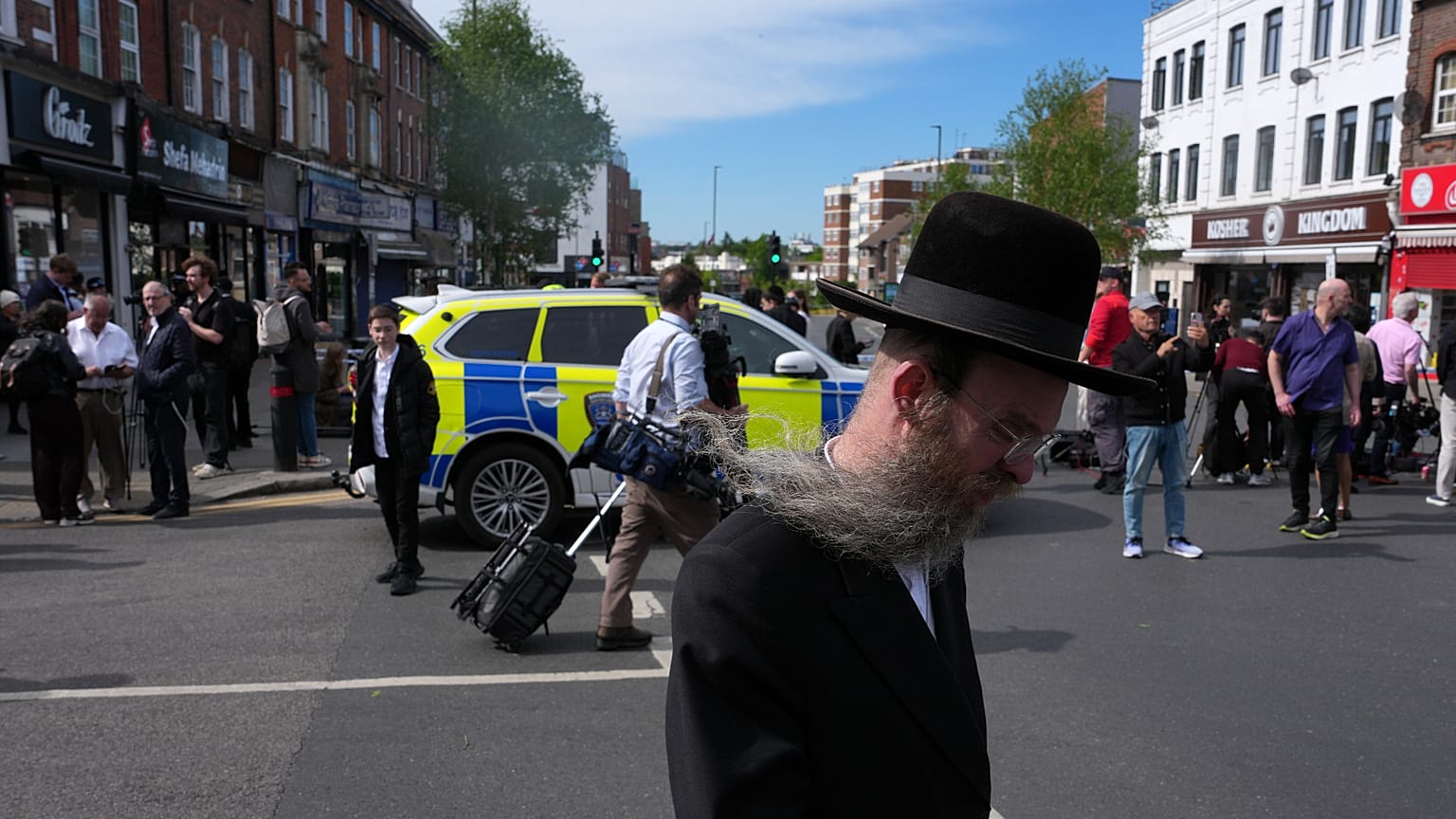 2026 áprilisában Londonban volt késeléses támadás zsidók ellen 