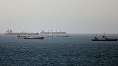 نفتکش‌ها در تنگه هرمز