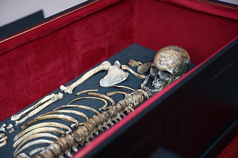 The remains of Tsar Samuel (997-1014), during the protocol-signing ceremony
