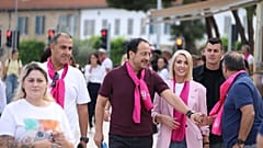 Nikos Christodoulides a 22. Rózsaszín Figurák-meneten