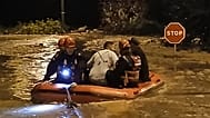 Rescate de personas durante las lluvias en Cataluña, España, 3 de octubre de 2026.