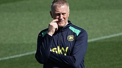 يشرف مدرب أيرلندا هايمير هالجريمسون على جلسة تدريبية قبل مباراة دوري الأمم لكرة القدم بين جمهورية أيرلندا وإسرائيل في باكا توبولا، صربيا، السبت 3 أكتوبر 2026.