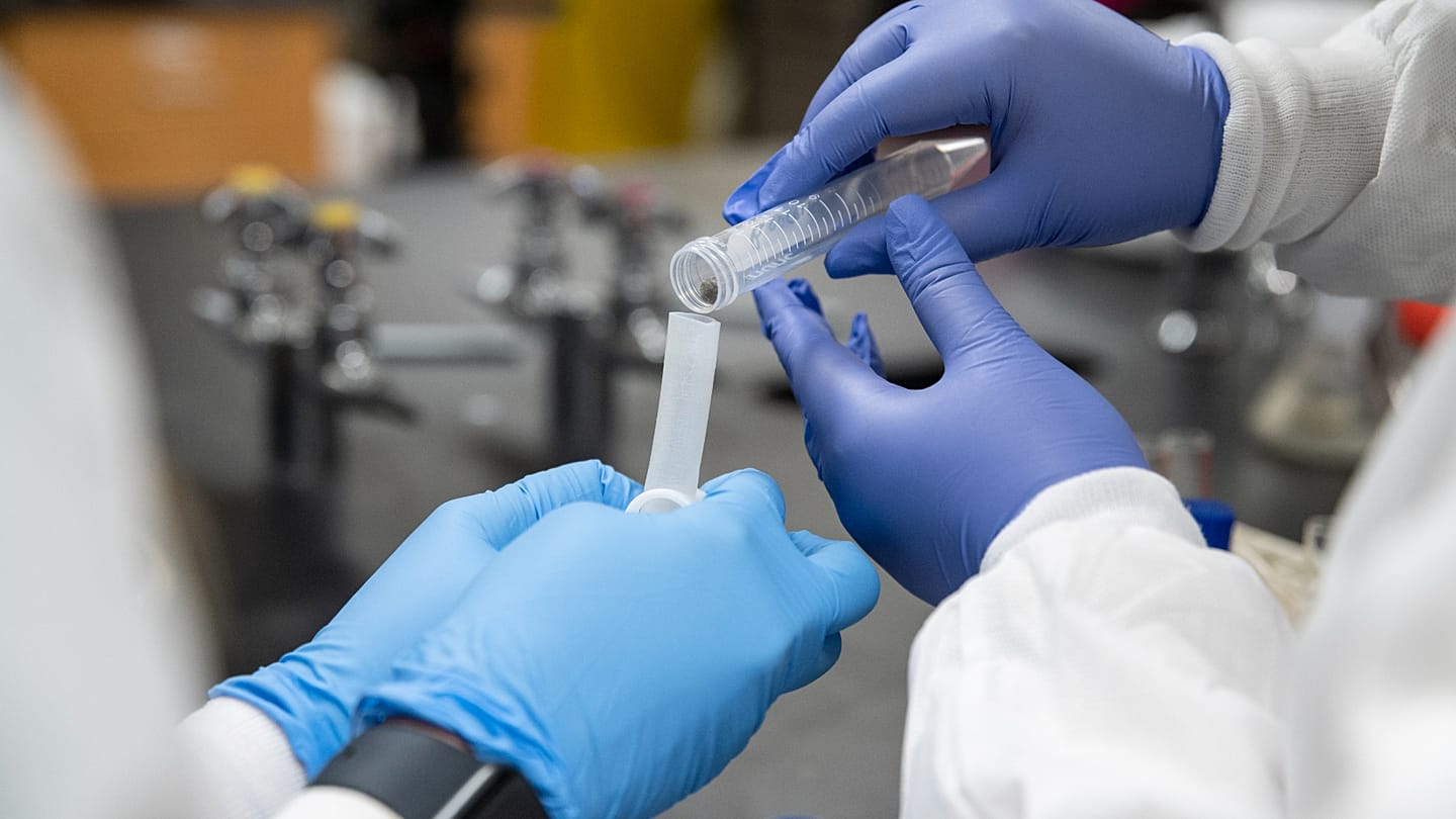 Da li je kuge ponovo stigla u Sibir? Panika u Rusiji nakon smrti radnice laboratorije