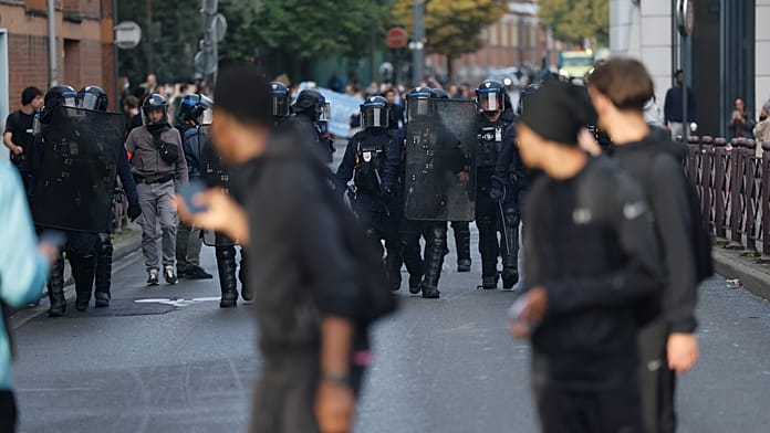 Education minister confirms partial school closures amid ongoing protests Education minister confirms partial school closures amid ongoing protests