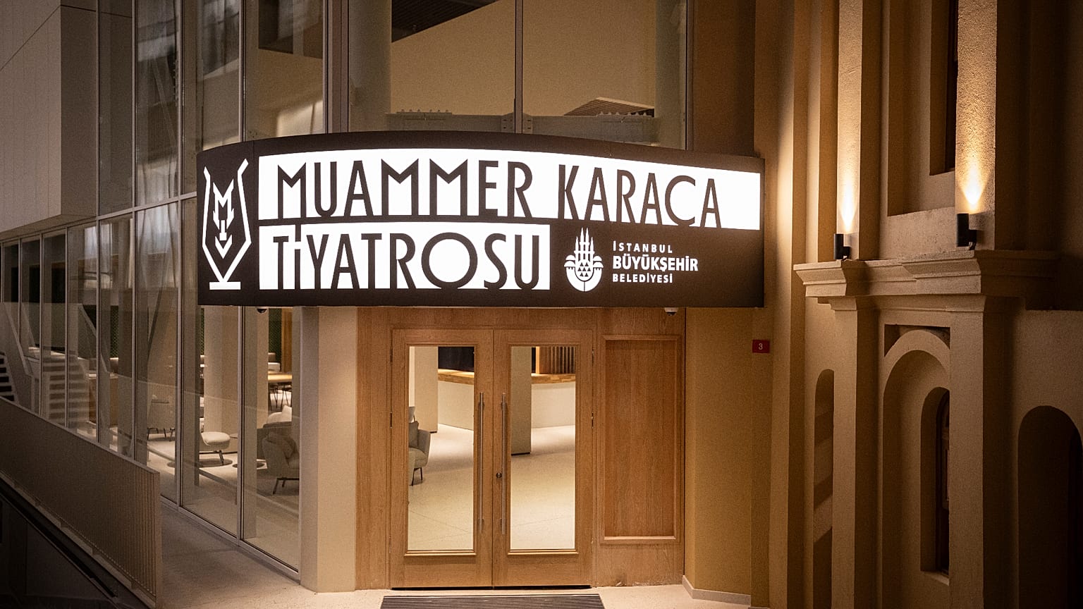 Muammer Karaca Tiyatrosu