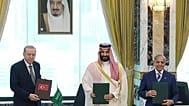ARŞİV: Türkiye, Suudi Arabistan ve Pakistan arasında Ortak Savunma Anlaşması imzalandı.