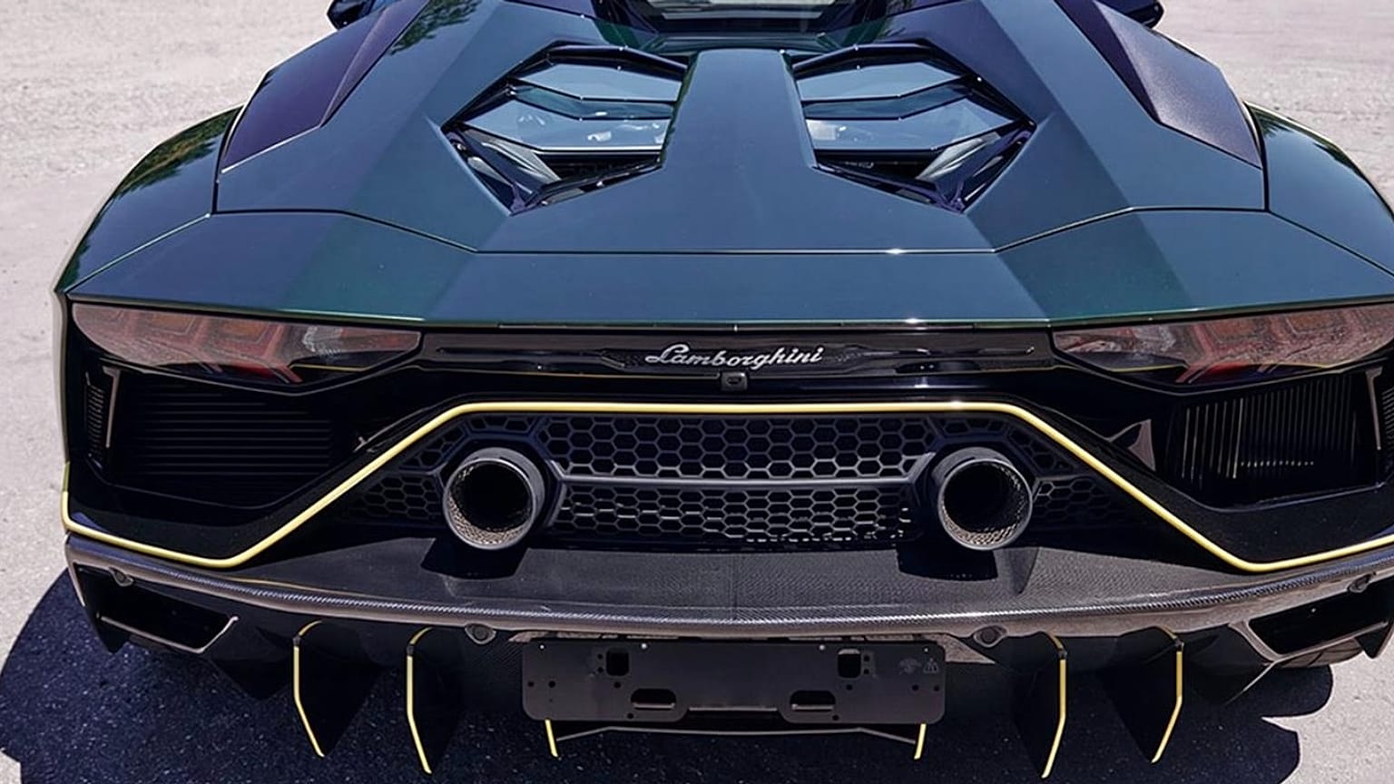 LAMBORGHINI Aventador Ultimae LP 780-4 Roadster, Lim. Ed. 250 St. Bj. 2022