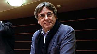ARCHIVO: Carles Puigdemont asiste a una sesión plenaria en el Parlamento Europeo en Bruselas, el miércoles 8 de noviembe de 2023.