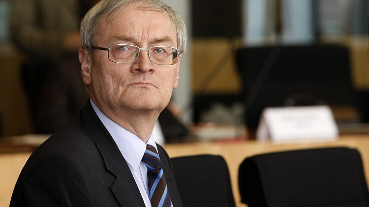Ex-German intelligence chief arrested over suspected espionage