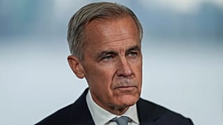 Kanada Başbakanı Mark Carney, okyanusların korunmasına yönelik finansmanla ilgili bir açıklamayı dinliyor, 29 Eylül 2026.