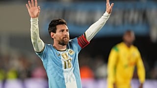 Football : 21 ans après, Messi fait ses adieux à la selection d'Argentine