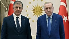 A photo from the meeting between Erdoğan and Tugay