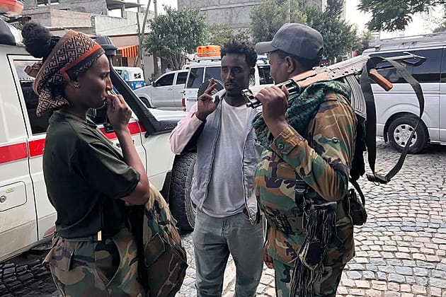 Eritrean troops deploy in Ethiopia's Tigray region, witnesses say