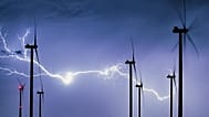 Ein Blitz am 31. August 2026 einen Windpark in Sieversdorf, Deutschland