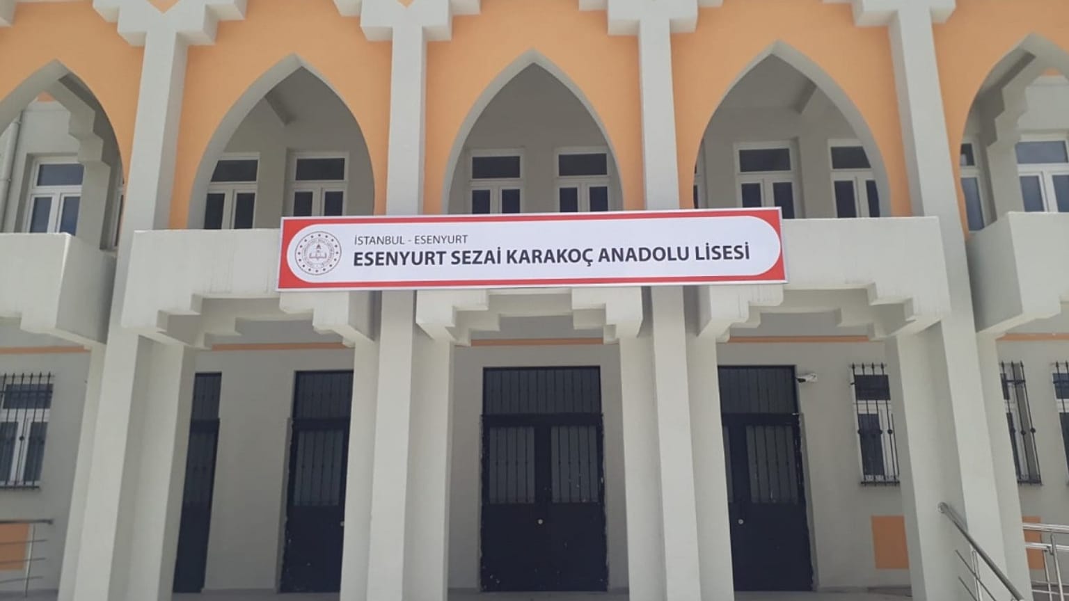 Esenyurt Sezai Karakoç Anadolu Lisesi