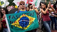 Protesto de estudantes pró-Lula no centro do Rio de Janeiro, 7 de outubro de 2026