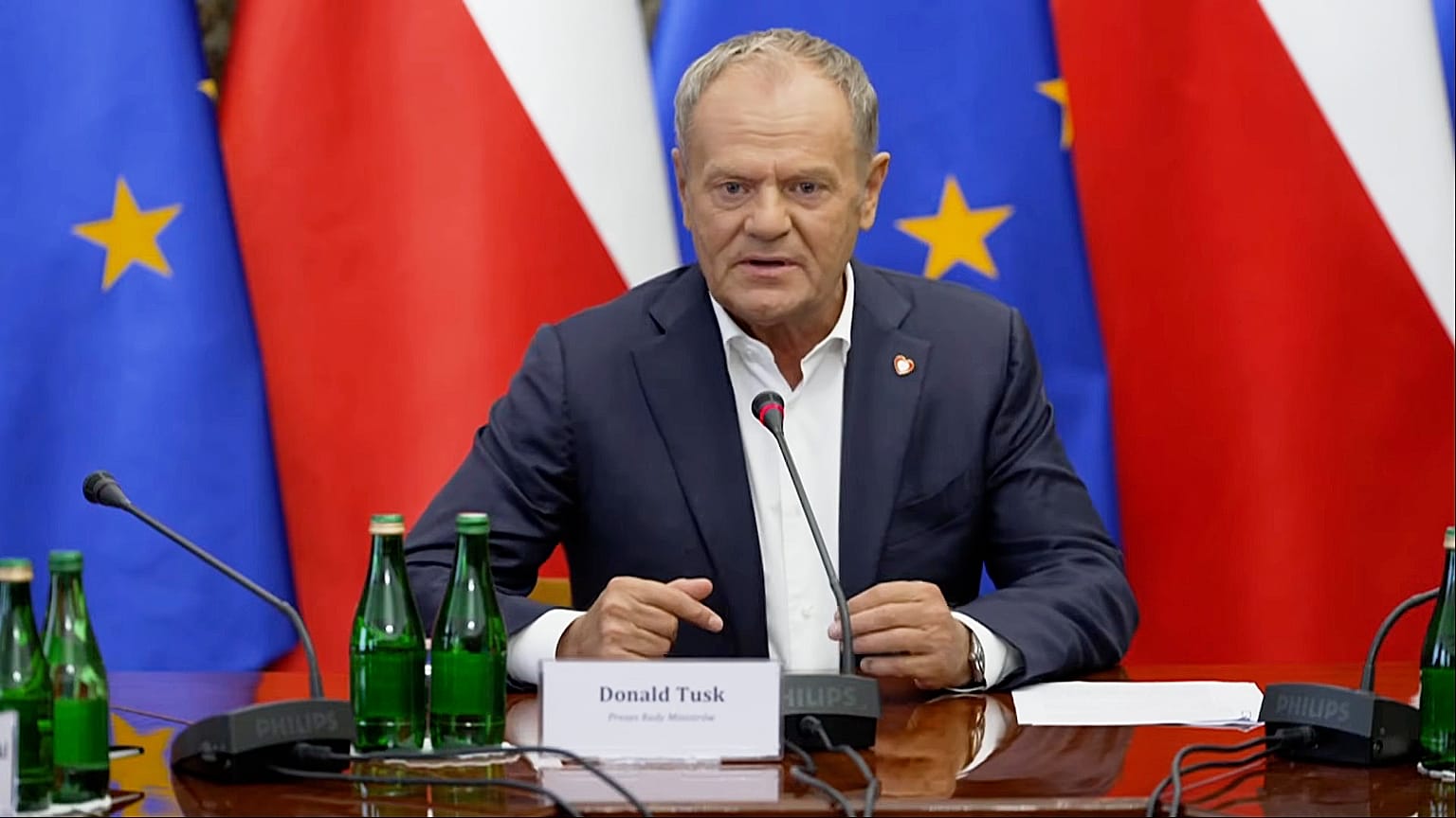 Narada Premiera Donalda Tuska z ministrami, w związku z atakami przemocy w szkołach, 8.10.2026 r.
