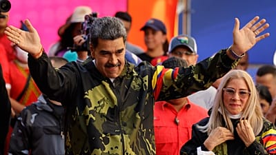 حضر الرئيس الفنزويلي نيكولاس مادورو والسيدة الأولى سيليا فلوريس فعالية في كراكاس في 23 يناير 2024.