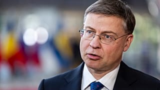 Dombrovskis, no nuove richieste di flessibilità fiscale, ma esamina richiesta Italia, Giorgetti soddisfatto