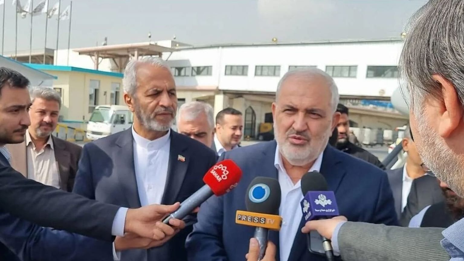 علی آبادی، وزیر انرژی ایران در سفر به کابل، عکس از خبرگزاری صدا و سیمای ایران