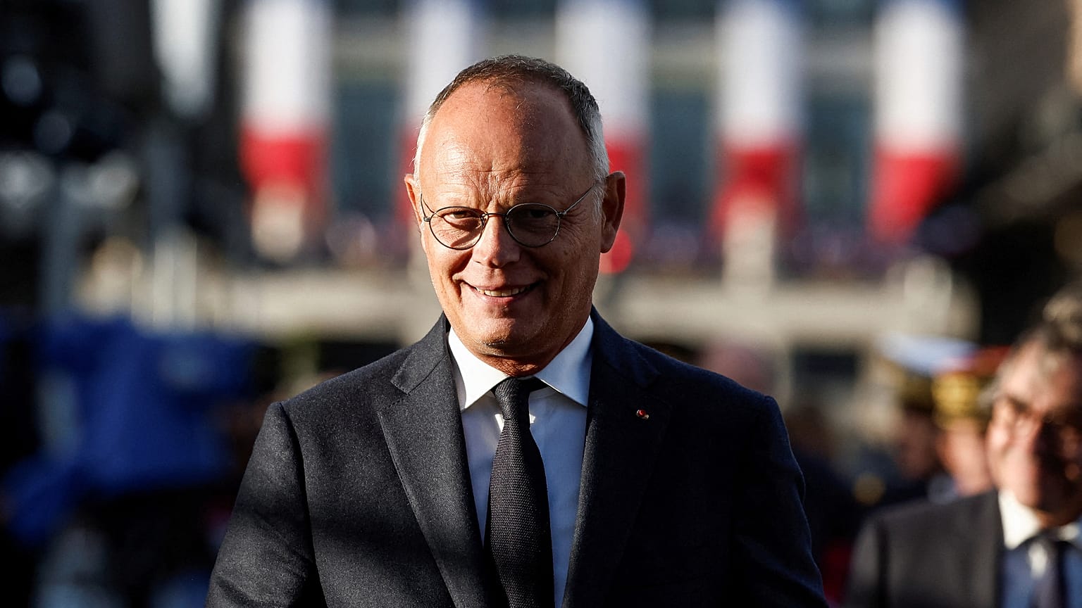 Édouard Philippe, à une cérémonie commémorant le 80e anniversaire de la libération de la ville portuaire du Havre, dans l’ouest de la France, le jeudi 12 septembre 2024.