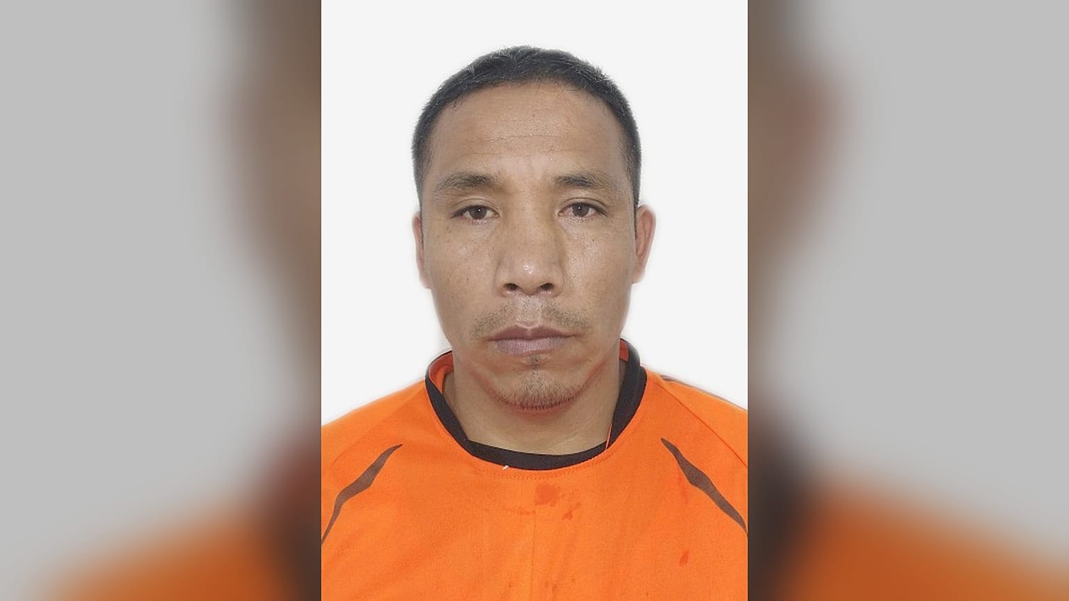 Le candidat d'Ahora Nacion Hitler Mussolini Simeon Flores