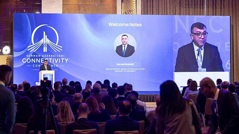 Samad Bashirli, stellvertretender Wirtschaftsminister der Republik Aserbaidschan, bei der Deutsch-Aserbaidschanischen Connectivity-Konferenz 2026