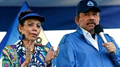El presidente de Nicaragua Daniel Ortega y su mujer, la vicepresidenta Rosario Murillo en una foto de archivo de 2018