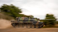 Un carro armato francese Leclerc durante esercitazioni in Romania nell'agosto 2026