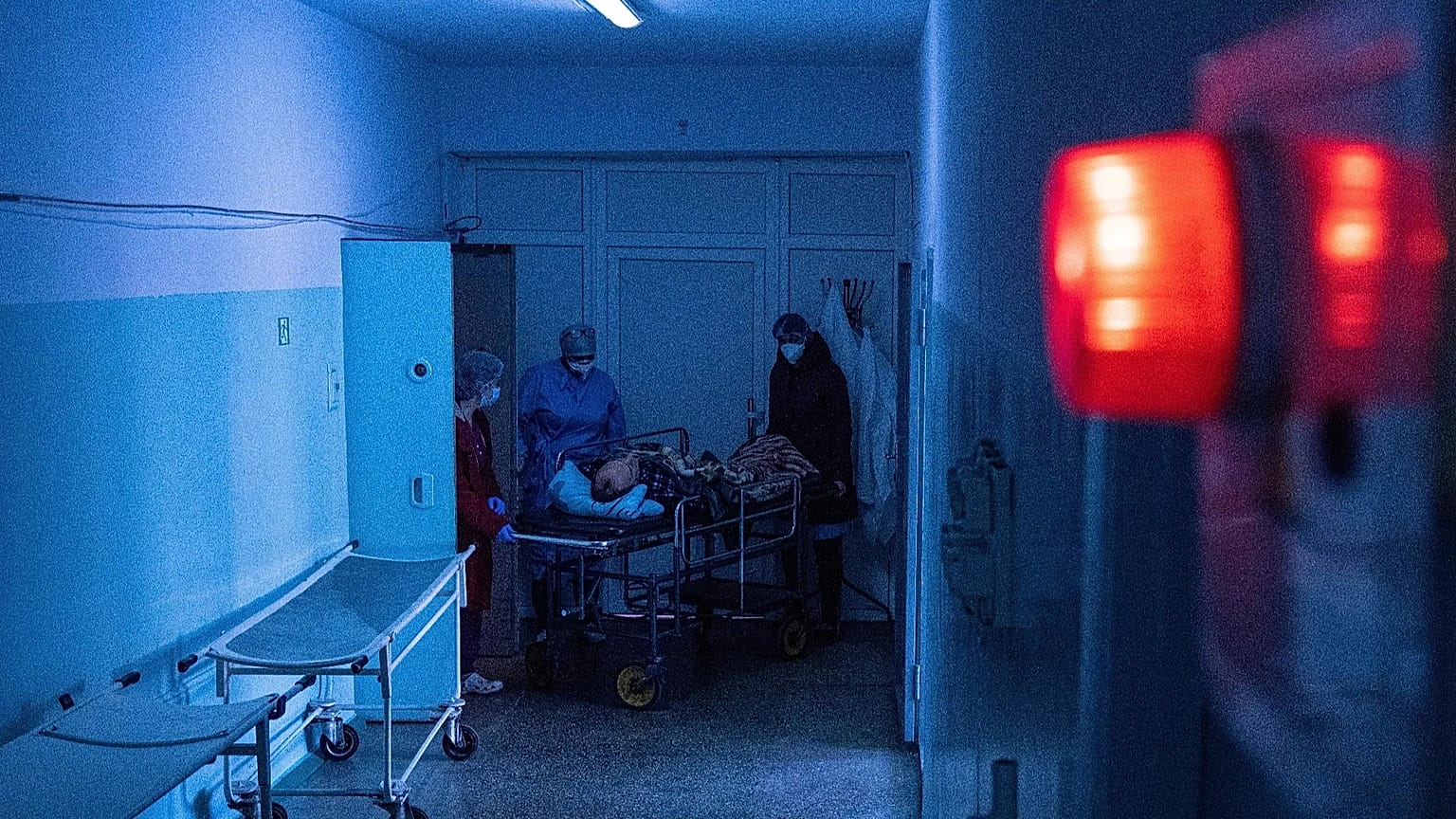 Das deutsche Gesundheitssystem ist nicht krisenresilient, sagen Experten. Sie wollen Lehren aus der Ukraine übertragen. (Symbolbild)