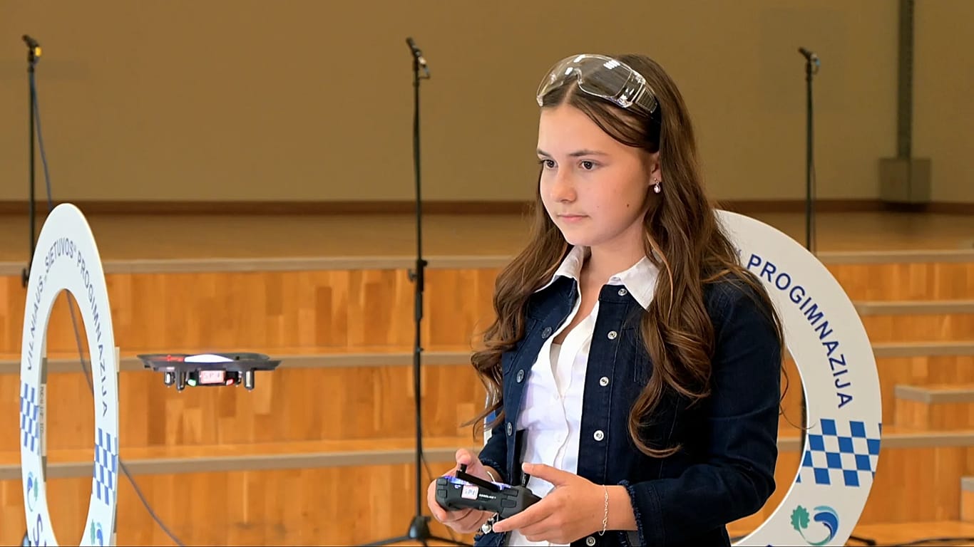 A schoolgirl from Vilnius pilots a drone